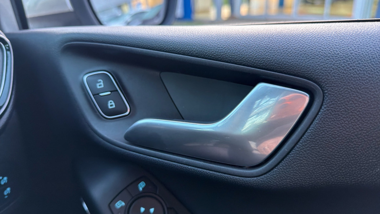 Ford Fiesta 1.0 EcoBoost Hybrid mHEV 125 Titanium 5dr Petrol Hatchback